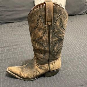 Women’s Cowboys boots